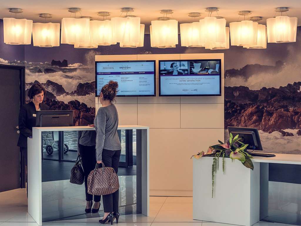Mercure Cherbourg Centre Port Bagian luar foto