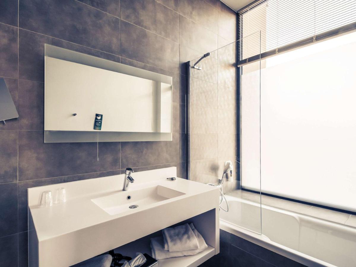 Mercure Cherbourg Centre Port Bagian luar foto