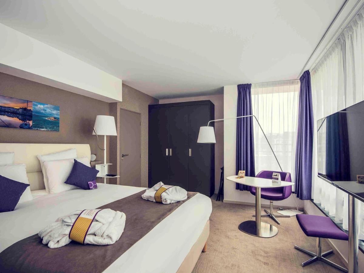 Mercure Cherbourg Centre Port Bagian luar foto