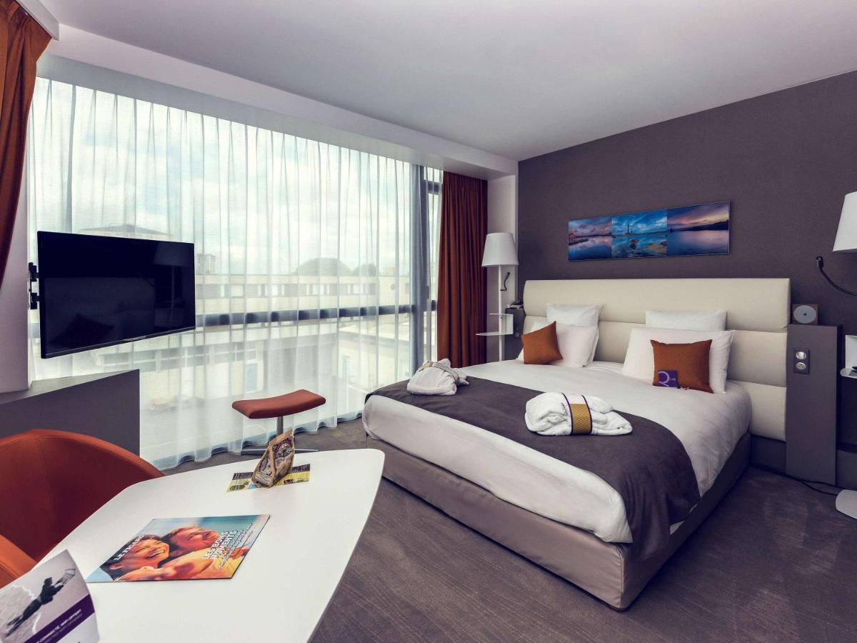 Mercure Cherbourg Centre Port Bagian luar foto