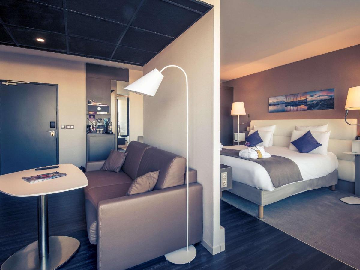 Mercure Cherbourg Centre Port Bagian luar foto